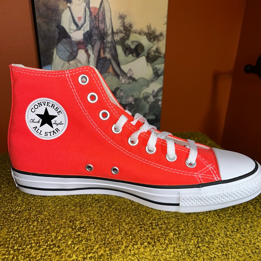 Converse (unisex) Bright Crimson Sneaker